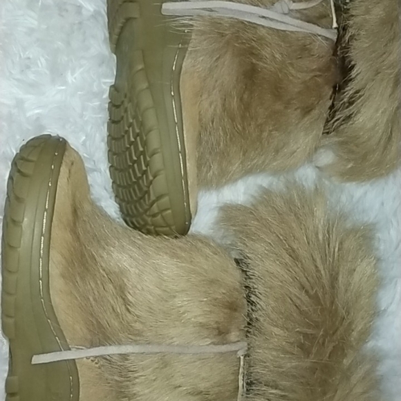 Girls fur kola bearpaw boots - Picture 2 of 7